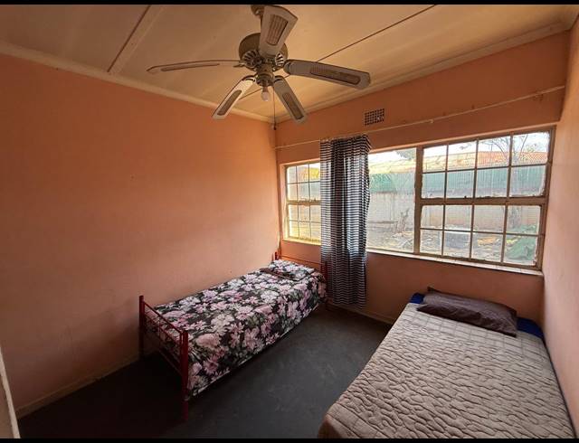 3 BEDROOM HOUSE FOR SALE IN VANDERBIJLPARK CE 3
